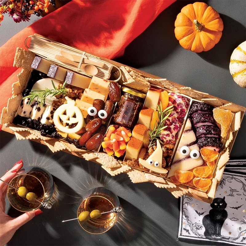 Halloween Medium Cheese Board (No Meat)