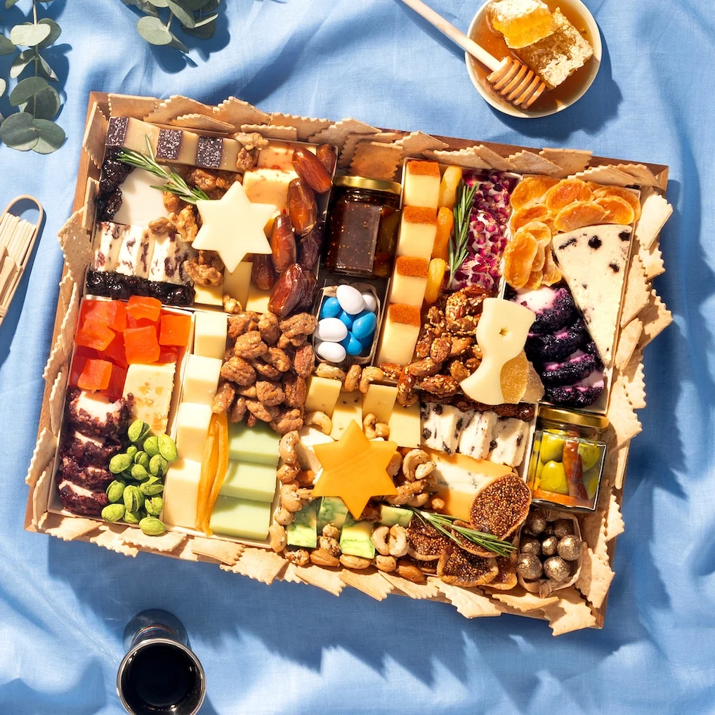 Jewish Holiday Large Cheese Board (No Meat)